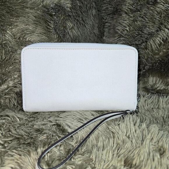 Jet Set Large Washed Denim Smartphone Wristlet - Picture 3 of 6